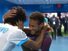 Luiz Gustavo est venu en aide à Neymar souvent critiqué ces derniers temps.